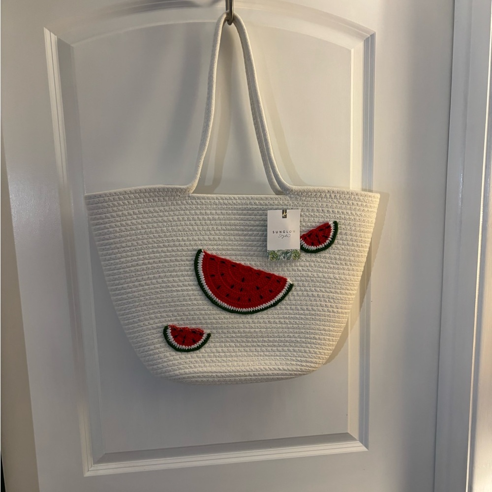 SunGlow Watermelon Themed Woven beach Bag/ Tote Bag NWT - Picture 2 of 7